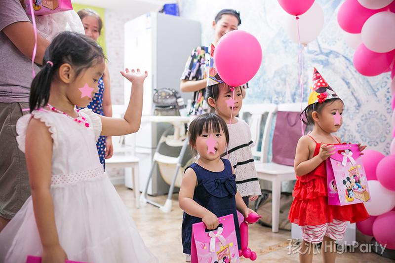 重庆迪士尼Minnie`s Party(米妮主题派对)