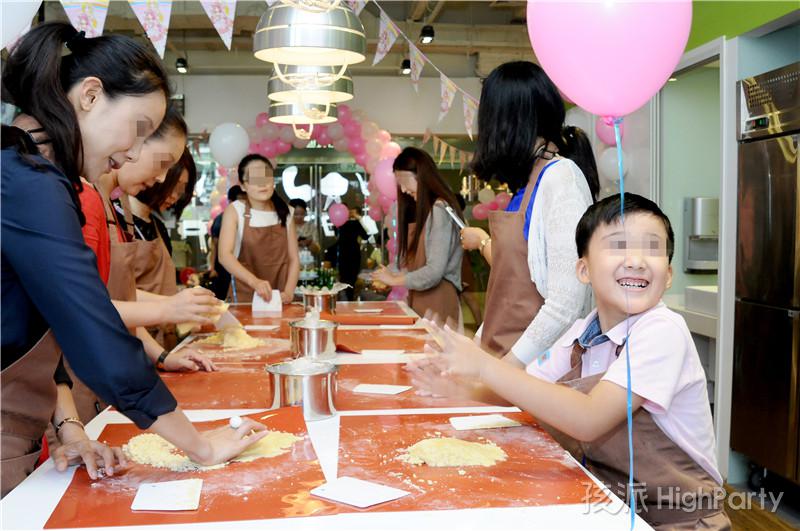 6岁孩子过生日创意烘焙聚会